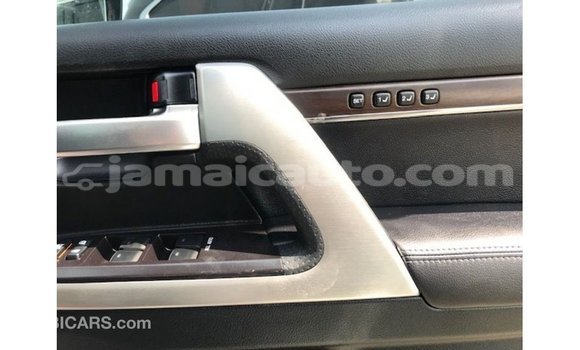 Buy Import Toyota Land Cruiser White Car in Import - Dubai in Clarendon Buy Import Toyota Land Cruiser White Car in Import - Dubai in Clarendon