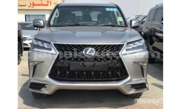 Acheter Import Voiture Lexus LX Autre à Import - Dubai, Clarendon Acheter Import Voiture Lexus LX Autre à Import - Dubai, Clarendon