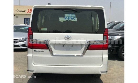 Buy Import Toyota Granvia White Car in Import - Dubai in Clarendon Buy Import Toyota Granvia White Car in Import - Dubai in Clarendon