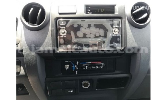 Buy Import Toyota Land Cruiser White Car in Import - Dubai in Clarendon Buy Import Toyota Land Cruiser White Car in Import - Dubai in Clarendon