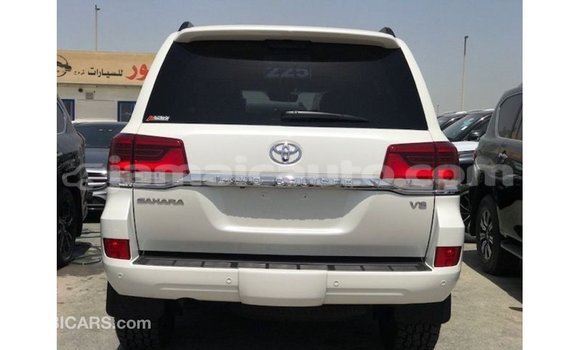 Buy Import Toyota Land Cruiser White Car in Import - Dubai in Clarendon Buy Import Toyota Land Cruiser White Car in Import - Dubai in Clarendon