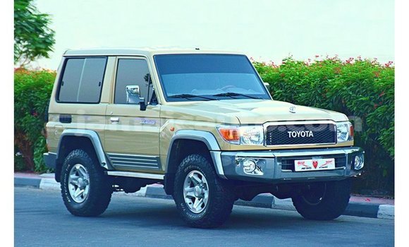 Buy Import Toyota Land Cruiser Beige Car in Import - Dubai in Clarendon Buy Import Toyota Land Cruiser Beige Car in Import - Dubai in Clarendon
