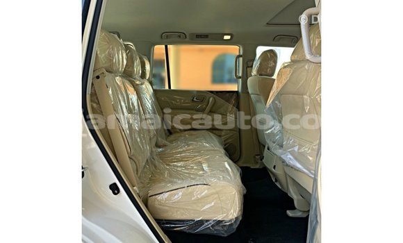 Buy Import Nissan Patrol White Car in Import - Dubai in Clarendon Buy Import Nissan Patrol White Car in Import - Dubai in Clarendon