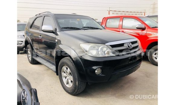 Buy Import Toyota Fortuner Black Car in Import - Dubai in Clarendon Buy Import Toyota Fortuner Black Car in Import - Dubai in Clarendon