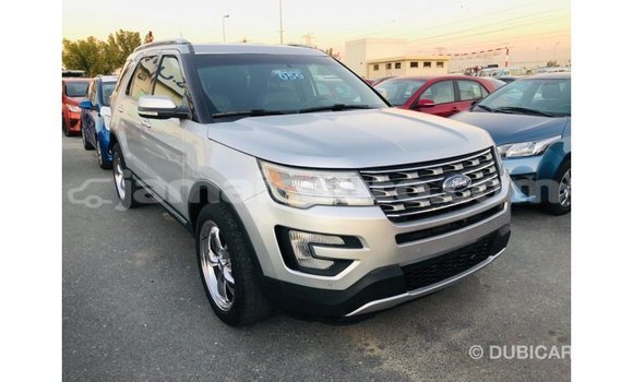 Acheter Import Voiture Ford Explorer Autre à Import - Dubai, Clarendon Acheter Import Voiture Ford Explorer Autre à Import - Dubai, Clarendon