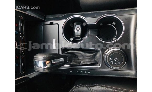 Acheter Import Voiture Ford Explorer Autre à Import - Dubai, Clarendon Acheter Import Voiture Ford Explorer Autre à Import - Dubai, Clarendon