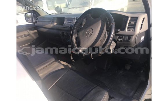 Buy Import Toyota Hiace White Car in Import - Dubai in Clarendon Buy Import Toyota Hiace White Car in Import - Dubai in Clarendon