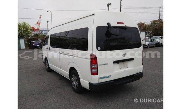 Buy Import Toyota Hiace White Car in Import - Dubai in Clarendon Buy Import Toyota Hiace White Car in Import - Dubai in Clarendon