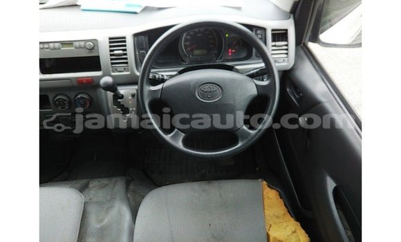 Buy Import Toyota Hiace White Car in Import - Dubai in Clarendon Buy Import Toyota Hiace White Car in Import - Dubai in Clarendon