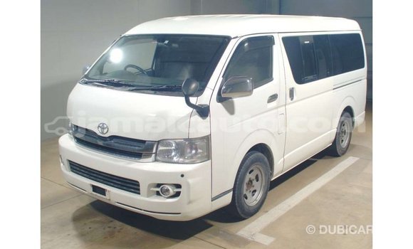 Buy Import Toyota Hiace White Car in Import - Dubai in Clarendon Buy Import Toyota Hiace White Car in Import - Dubai in Clarendon