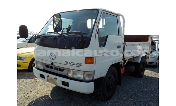 Buy Import Toyota Dyna White Car in Import - Dubai in Clarendon Buy Import Toyota Dyna White Car in Import - Dubai in Clarendon
