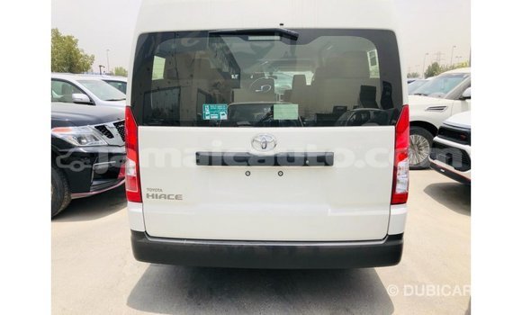 Buy Import Toyota Hiace White Car in Import - Dubai in Clarendon Buy Import Toyota Hiace White Car in Import - Dubai in Clarendon