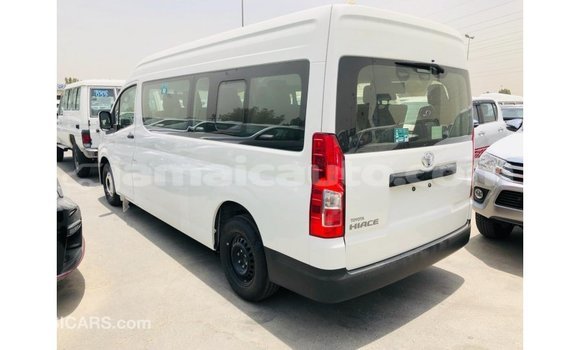 Buy Import Toyota Hiace White Car in Import - Dubai in Clarendon Buy Import Toyota Hiace White Car in Import - Dubai in Clarendon