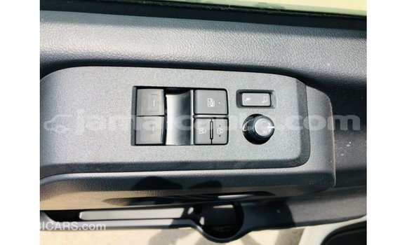 Buy Import Toyota Hiace White Car in Import - Dubai in Clarendon Buy Import Toyota Hiace White Car in Import - Dubai in Clarendon