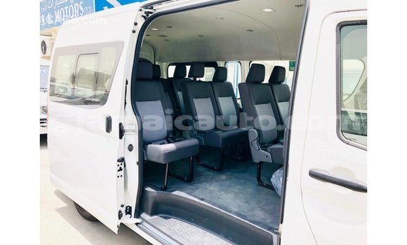Buy Import Toyota Hiace White Car in Import - Dubai in Clarendon Buy Import Toyota Hiace White Car in Import - Dubai in Clarendon