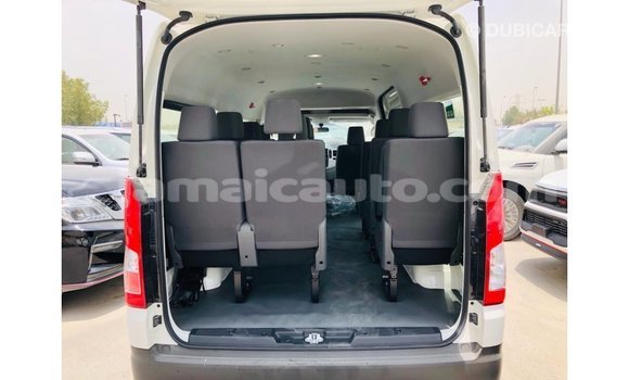 Buy Import Toyota Hiace White Car in Import - Dubai in Clarendon Buy Import Toyota Hiace White Car in Import - Dubai in Clarendon