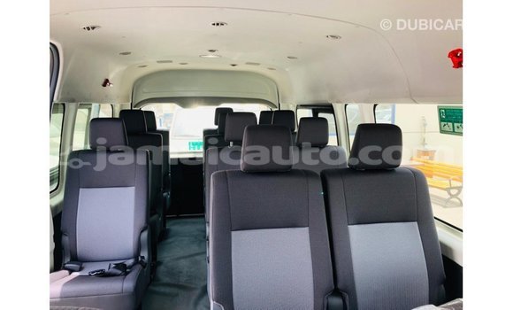 Buy Import Toyota Hiace White Car in Import - Dubai in Clarendon Buy Import Toyota Hiace White Car in Import - Dubai in Clarendon