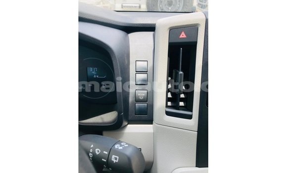 Buy Import Toyota Hiace White Car in Import - Dubai in Clarendon Buy Import Toyota Hiace White Car in Import - Dubai in Clarendon