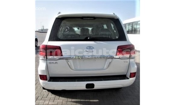 Buy Import Toyota Land Cruiser White Car in Import - Dubai in Clarendon Buy Import Toyota Land Cruiser White Car in Import - Dubai in Clarendon
