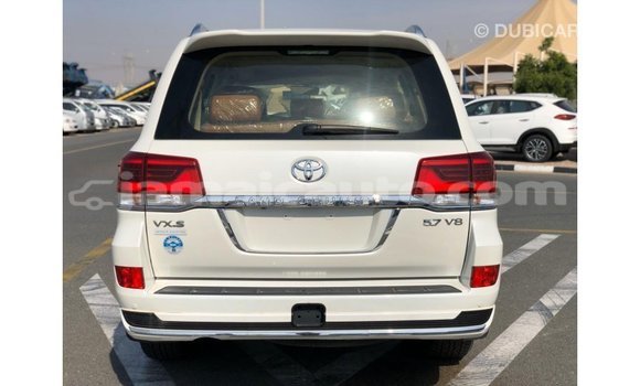 Buy Import Toyota Land Cruiser White Car in Import - Dubai in Clarendon Buy Import Toyota Land Cruiser White Car in Import - Dubai in Clarendon