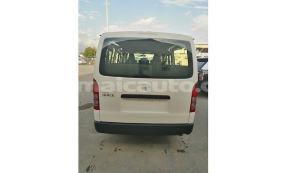 Buy Import Toyota Hiace White Car in Import - Dubai in Clarendon Buy Import Toyota Hiace White Car in Import - Dubai in Clarendon