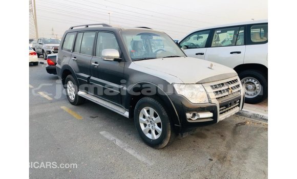 Buy Import Mitsubishi Pajero Black Car in Import - Dubai in Clarendon Buy Import Mitsubishi Pajero Black Car in Import - Dubai in Clarendon