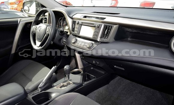 Acheter Import Utilitaire Toyota HiAce Autre à Import - Dubai, Clarendon Acheter Import Utilitaire Toyota HiAce Autre à Import - Dubai, Clarendon