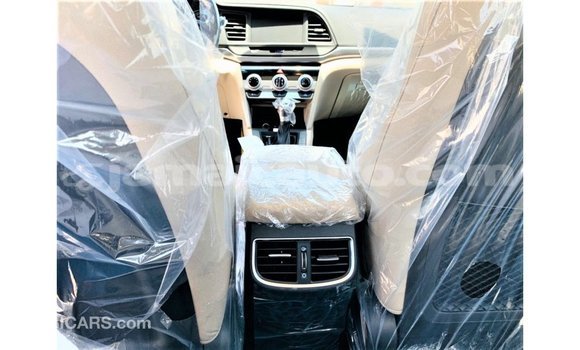 Buy Import Hyundai Elantra White Car in Import - Dubai in Clarendon Buy Import Hyundai Elantra White Car in Import - Dubai in Clarendon