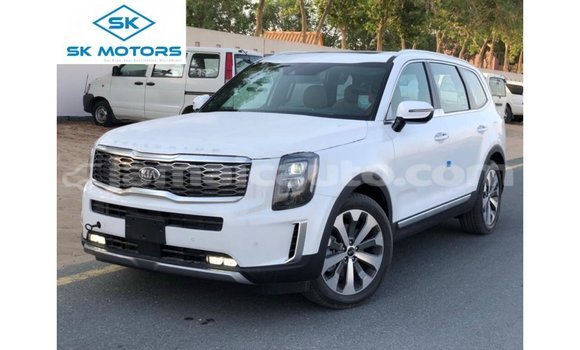 Acheter Import Voiture Kia Rio Blanc à Import - Dubai, Clarendon