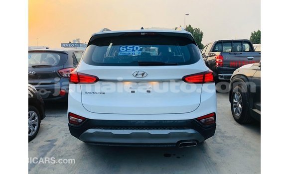 Buy Import Hyundai Santa Fe White Car in Import - Dubai in Clarendon Buy Import Hyundai Santa Fe White Car in Import - Dubai in Clarendon