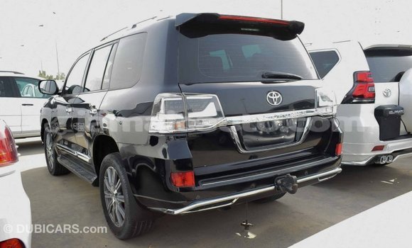 Acheter Import Voiture Toyota Land Cruiser Noir à Import - Dubai, Clarendon Acheter Import Voiture Toyota Land Cruiser Noir à Import - Dubai, Clarendon