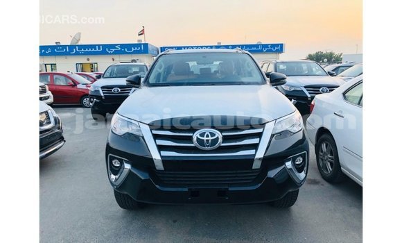 Buy Import Toyota Fortuner Black Car in Import - Dubai in Clarendon Buy Import Toyota Fortuner Black Car in Import - Dubai in Clarendon