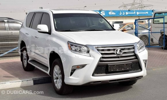 Acheter Import Voiture Lexus GX Blanc à Import - Dubai, Clarendon Acheter Import Voiture Lexus GX Blanc à Import - Dubai, Clarendon