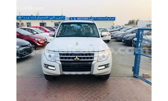 Buy Import Mitsubishi Pajero White Car in Import - Dubai in Clarendon Buy Import Mitsubishi Pajero White Car in Import - Dubai in Clarendon