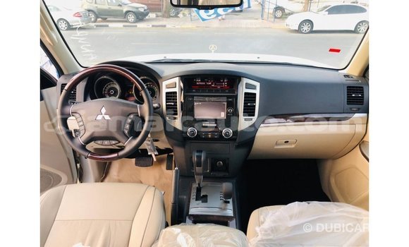 Buy Import Mitsubishi Pajero White Car in Import - Dubai in Clarendon Buy Import Mitsubishi Pajero White Car in Import - Dubai in Clarendon