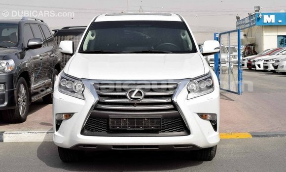 Acheter Import Voiture Lexus GX Blanc à Import - Dubai, Clarendon Acheter Import Voiture Lexus GX Blanc à Import - Dubai, Clarendon