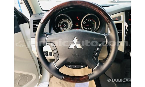 Buy Import Mitsubishi Pajero White Car in Import - Dubai in Clarendon Buy Import Mitsubishi Pajero White Car in Import - Dubai in Clarendon