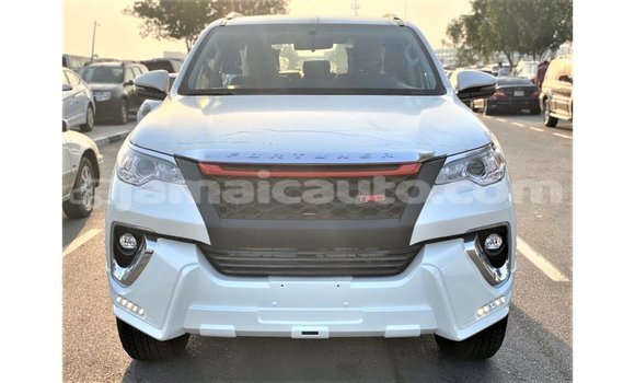 Buy Import Toyota Fortuner White Car in Import - Dubai in Clarendon Buy Import Toyota Fortuner White Car in Import - Dubai in Clarendon