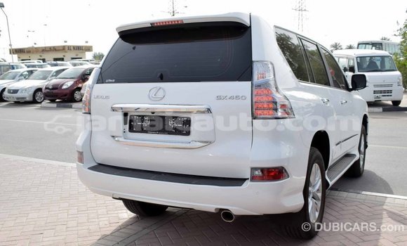 Acheter Import Voiture Lexus GX Blanc à Import - Dubai, Clarendon Acheter Import Voiture Lexus GX Blanc à Import - Dubai, Clarendon
