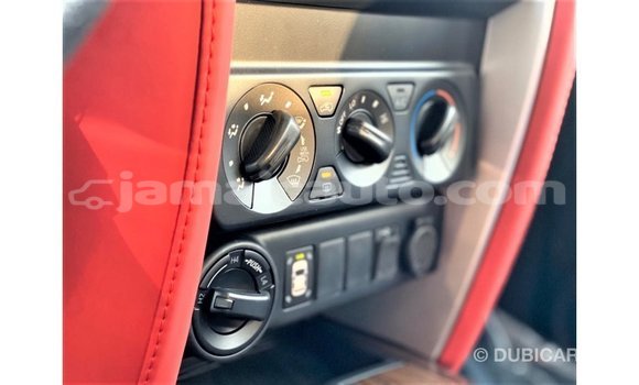 Buy Import Toyota Fortuner White Car in Import - Dubai in Clarendon Buy Import Toyota Fortuner White Car in Import - Dubai in Clarendon