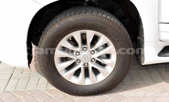 Acheter Import Voiture Lexus GX Blanc à Import - Dubai, Clarendon Acheter Import Voiture Lexus GX Blanc à Import - Dubai, Clarendon