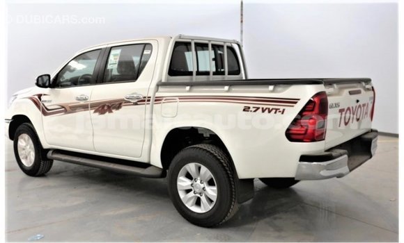 Buy Import Toyota Hilux White Car in Import - Dubai in Clarendon Buy Import Toyota Hilux White Car in Import - Dubai in Clarendon