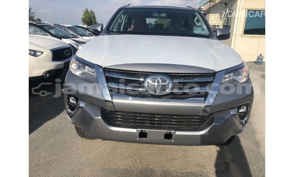 Buy Import Toyota Fortuner Other Car in Import - Dubai in Clarendon Buy Import Toyota Fortuner Other Car in Import - Dubai in Clarendon