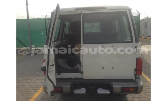 Buy Import Toyota Land Cruiser White Car in Import - Dubai in Clarendon Buy Import Toyota Land Cruiser White Car in Import - Dubai in Clarendon