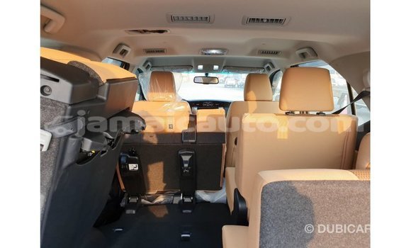 Buy Import Toyota Fortuner Other Car in Import - Dubai in Clarendon Buy Import Toyota Fortuner Other Car in Import - Dubai in Clarendon