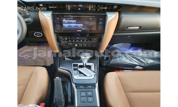 Buy Import Toyota Fortuner Other Car in Import - Dubai in Clarendon Buy Import Toyota Fortuner Other Car in Import - Dubai in Clarendon