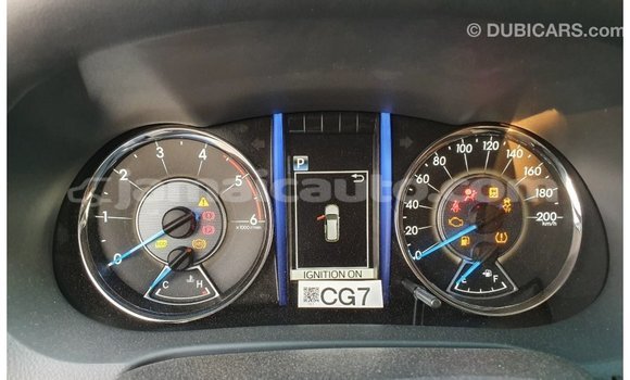 Buy Import Toyota Fortuner Other Car in Import - Dubai in Clarendon Buy Import Toyota Fortuner Other Car in Import - Dubai in Clarendon