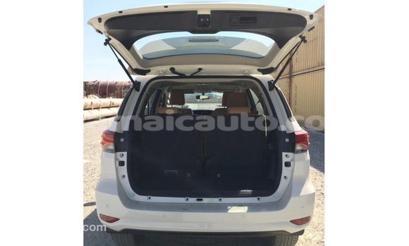 Buy Import Toyota Fortuner White Car in Import - Dubai in Clarendon Buy Import Toyota Fortuner White Car in Import - Dubai in Clarendon