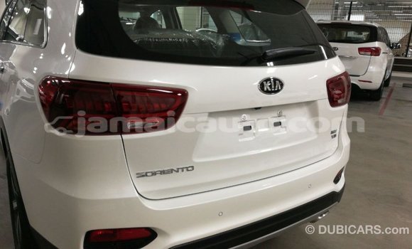 Buy Import Kia Sorento White Car in Import - Dubai in Clarendon Buy Import Kia Sorento White Car in Import - Dubai in Clarendon
