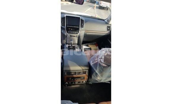 Buy Import Toyota Land Cruiser Black Car in Import - Dubai in Clarendon Buy Import Toyota Land Cruiser Black Car in Import - Dubai in Clarendon